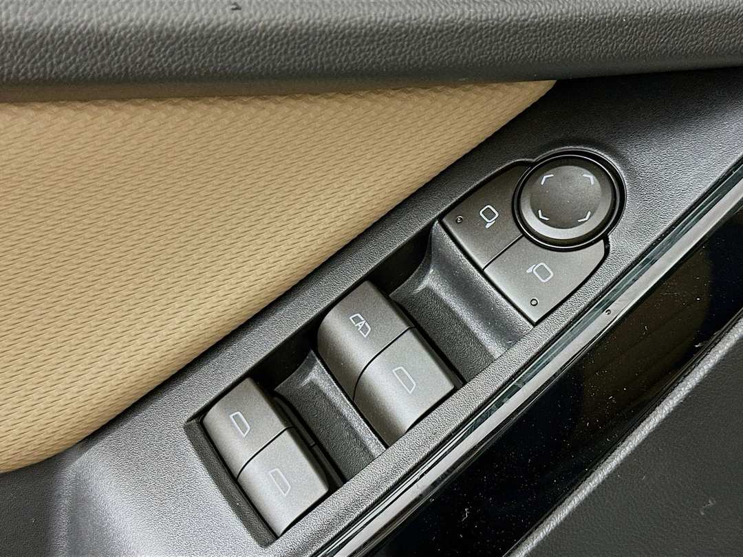 2026 Chevrolet Equinox ACTIV - Image 18