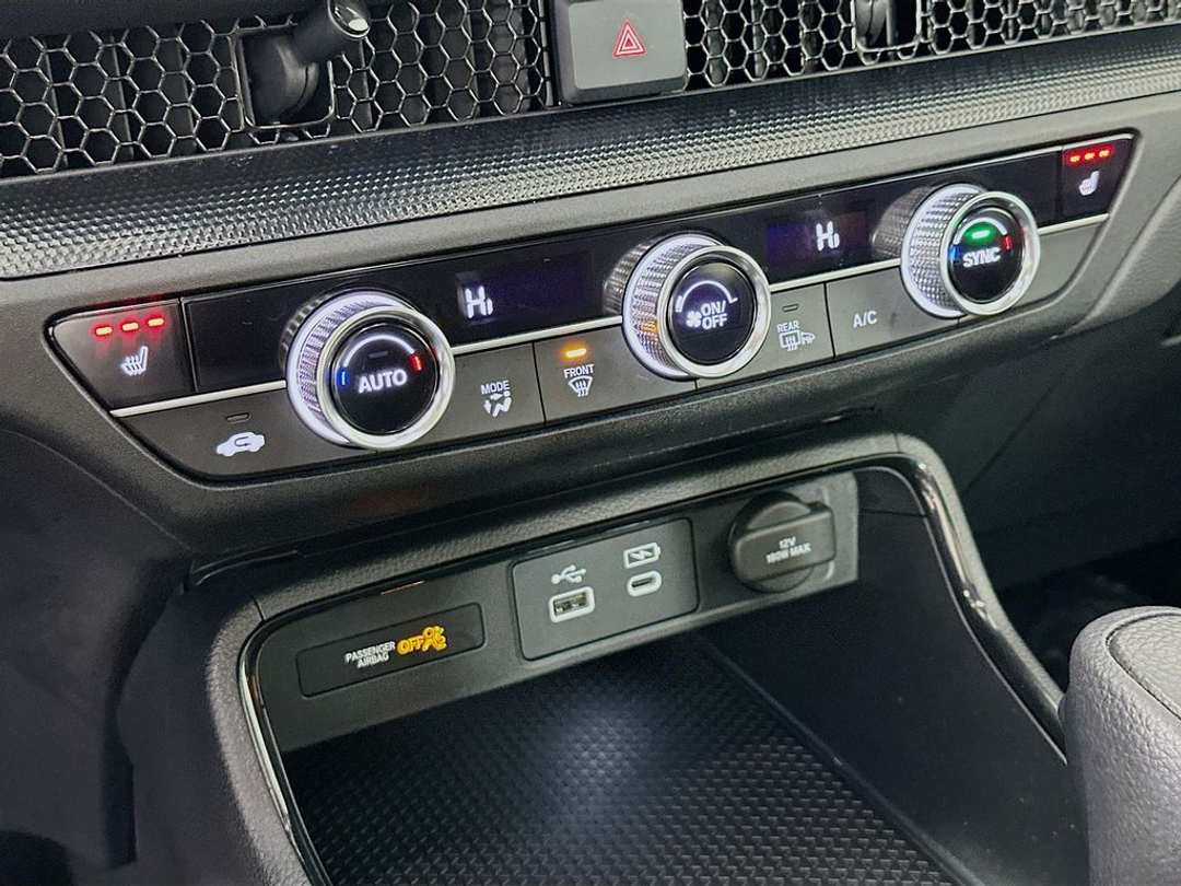 2023 Honda CR-V EX - Image 16