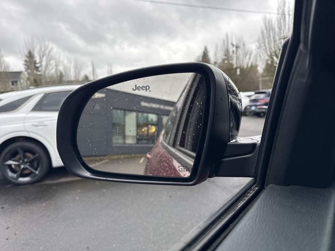 2022 Jeep Compass High Altitude - Image 37