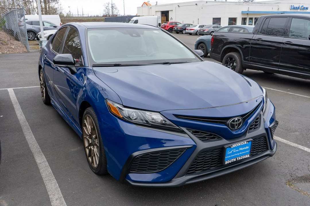 2023 Toyota Camry SE Nightshade - Image 3