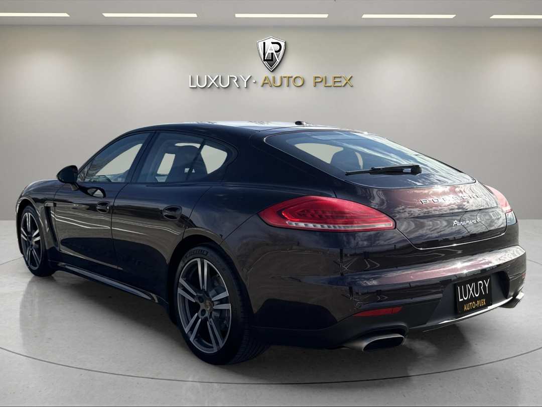 2015 Porsche Panamera 4 4 LOW MILES ONLY 56,000 MILES - Image 3