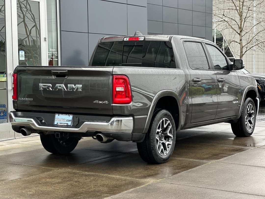 2025 Ram 1500 Laramie - Image 3