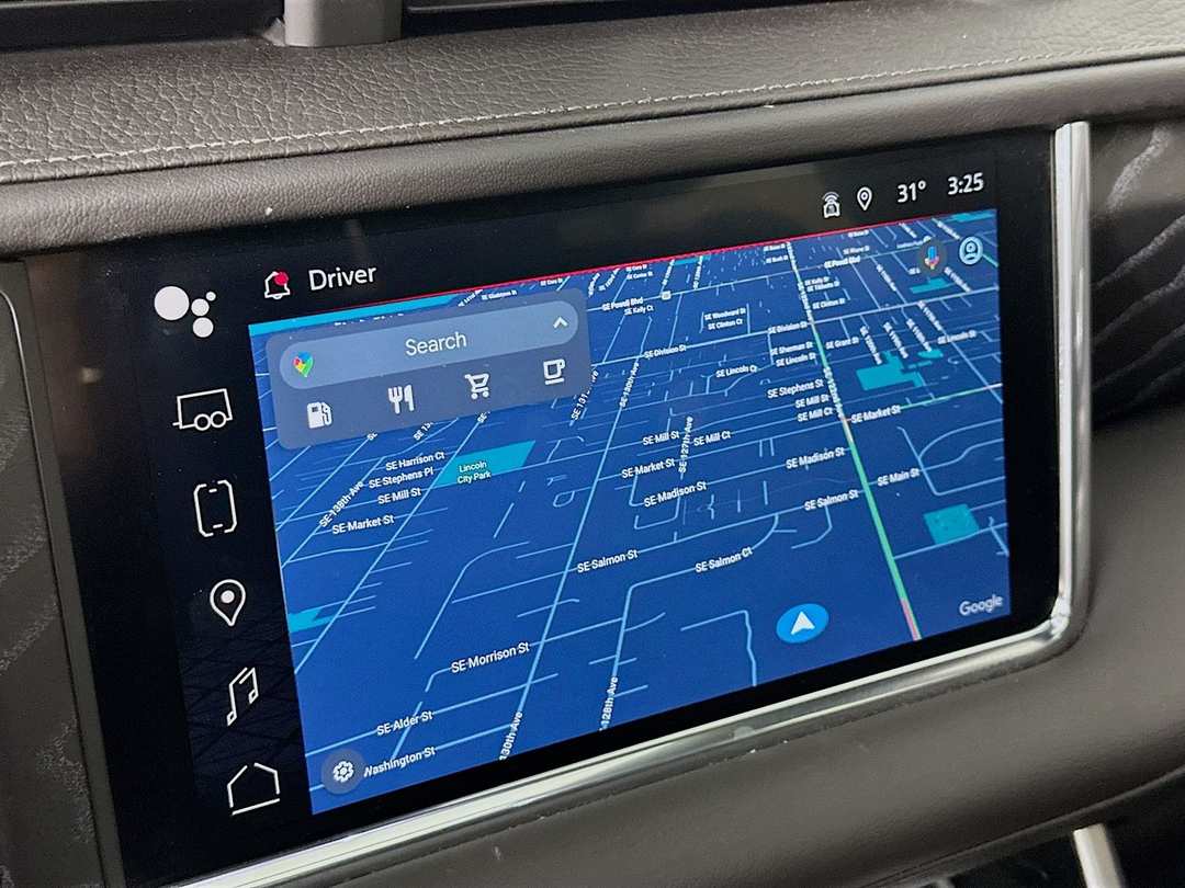 2024 GMC Yukon Denali - Image 14