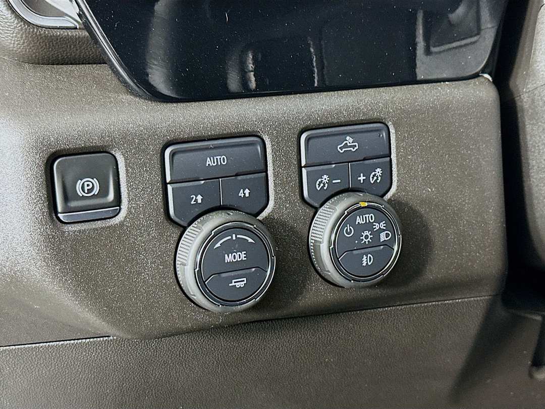 2025 Chevrolet Silverado 1500 RST - Image 11