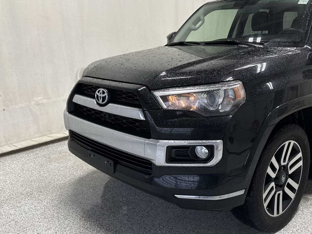 2018 Toyota 4Runner LIMITED - Image 3