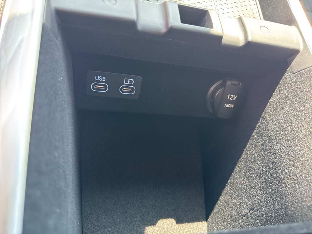 2026 Genesis Electrified Gv70 - Image 26