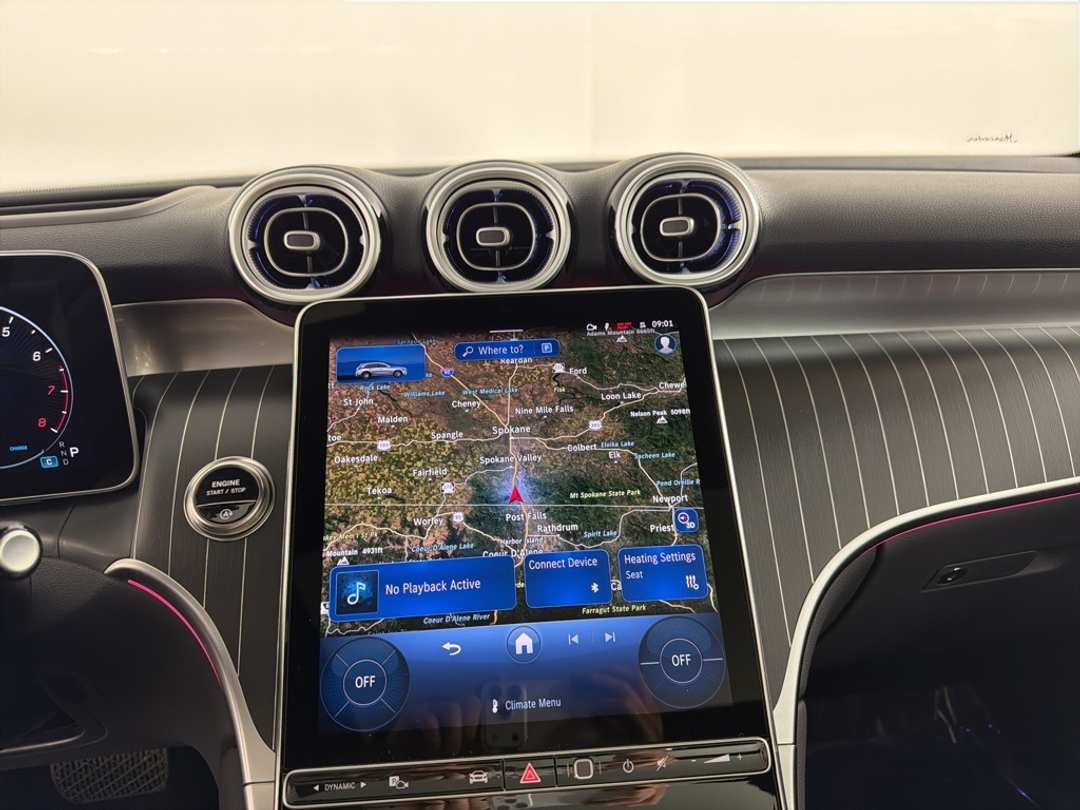 2026 Mercedes-Benz GLC GLC 300 - Image 21