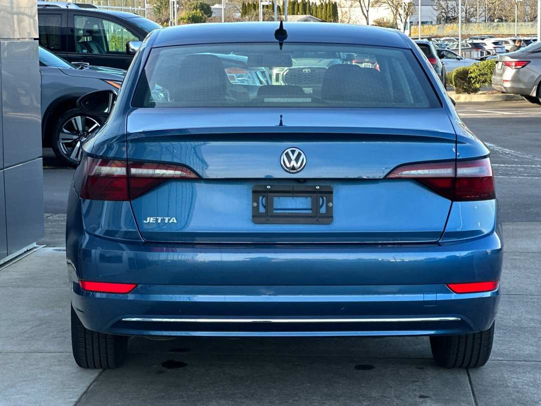 2021 Volkswagen Jetta - Image 4