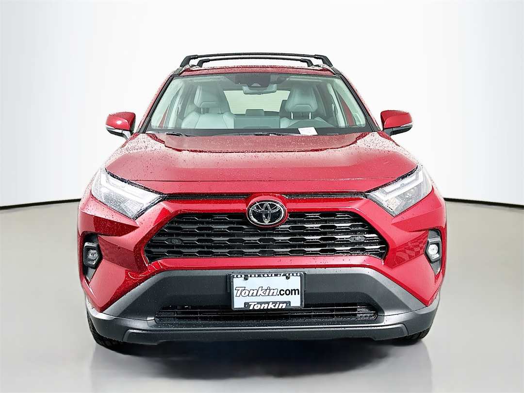 2025 Toyota Rav4 XLE Premium - Image 2