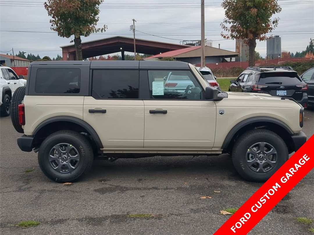 2025 Ford Bronco Big Bend - Image 6