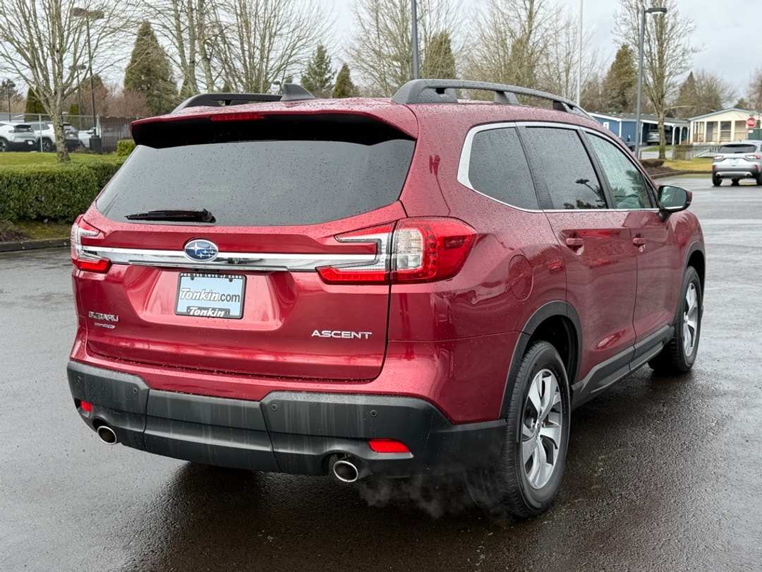 2024 Subaru Ascent Premium - Image 9