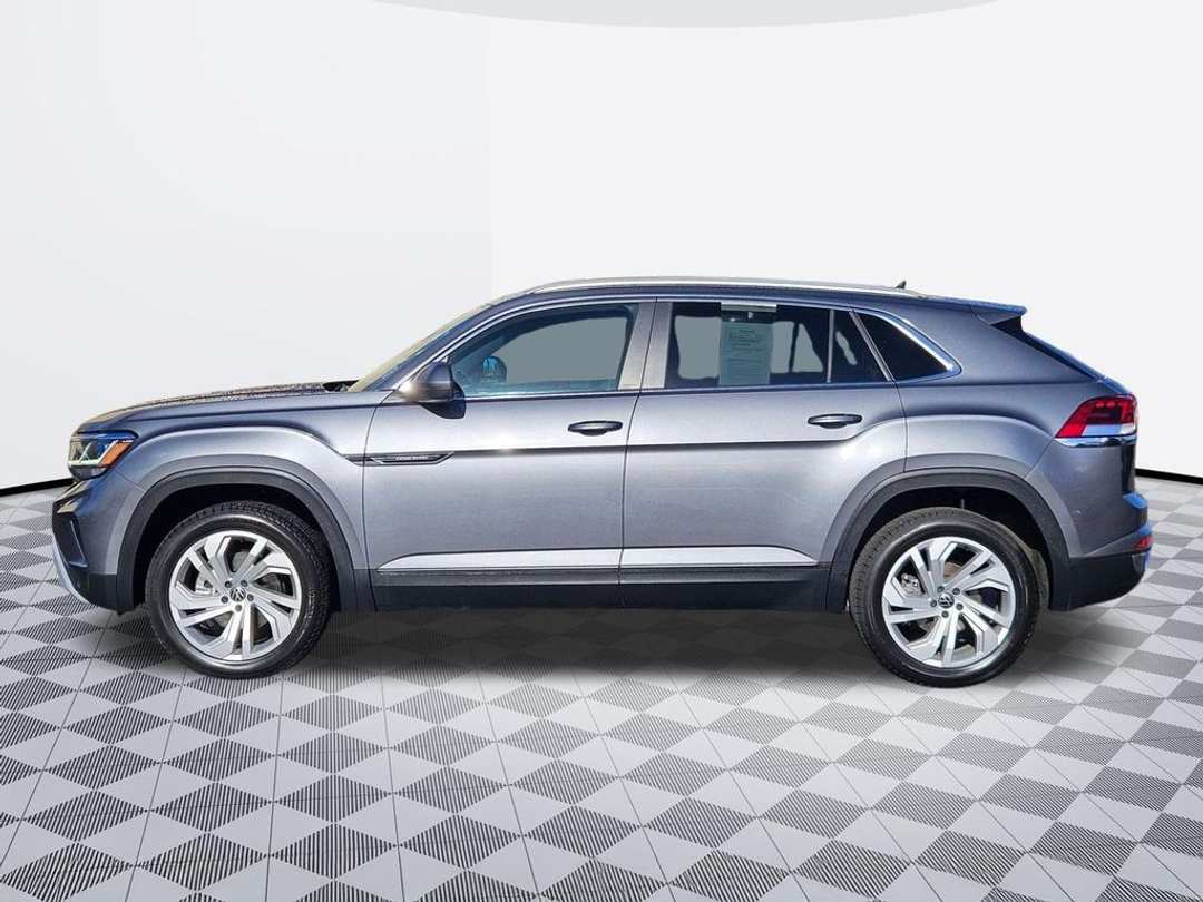 2021 Volkswagen Atlas Cross Sport 2.0T SEL - Image 3