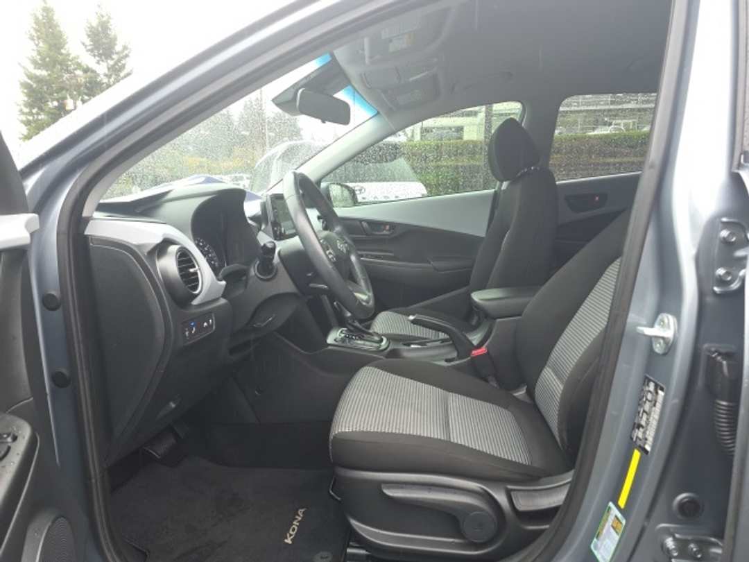 2021 Hyundai Kona SEL - Image 9