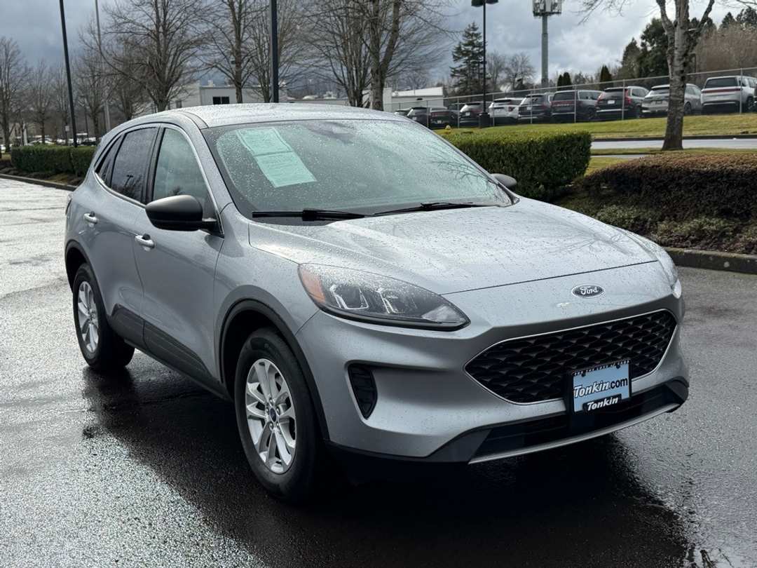 2022 Ford Escape SE - Image 2
