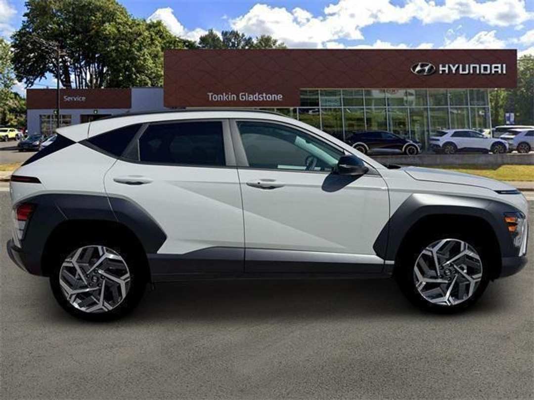 2026 Hyundai Kona SEL Premium - Image 9