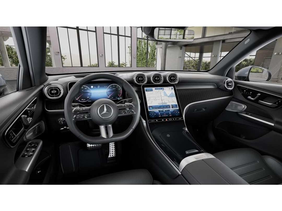 2026 Mercedes-Benz GLC 300 - Image 3