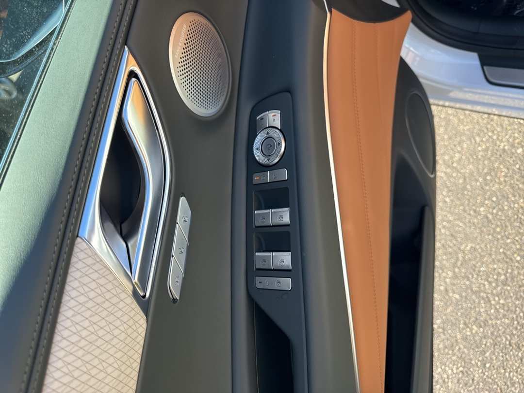 2026 Genesis Gv80 2.5T Prestige - Image 19