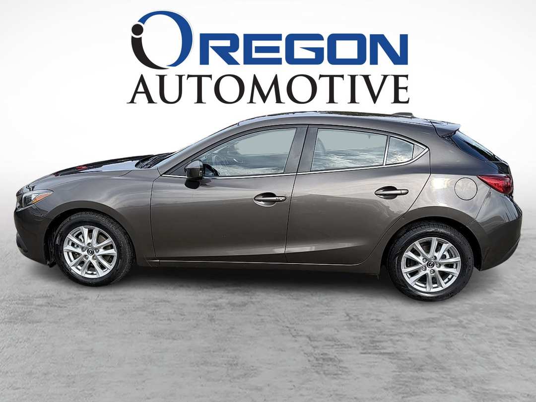 2016 MAZDA Mazda3 I GRAND TOURING HATC - Image 2