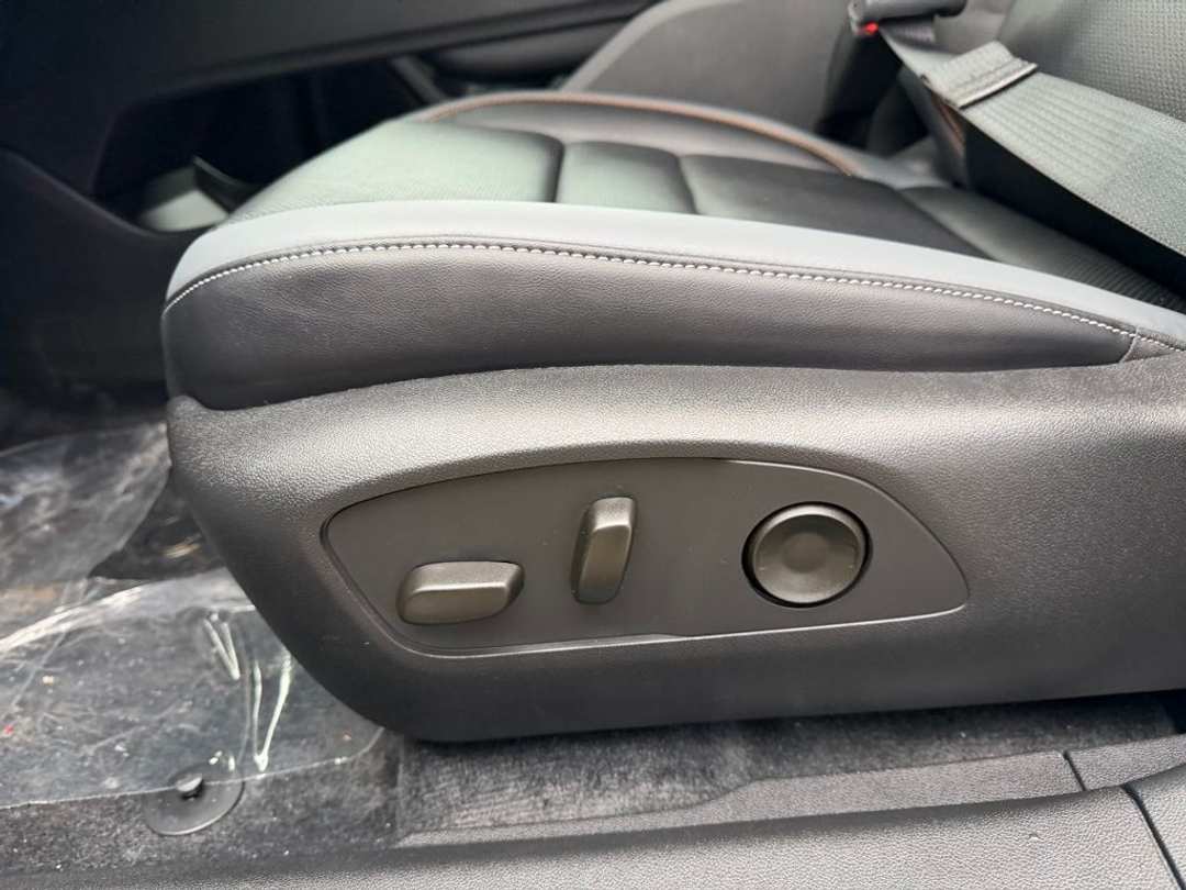 2026 Honda Prologue Elite - Image 14