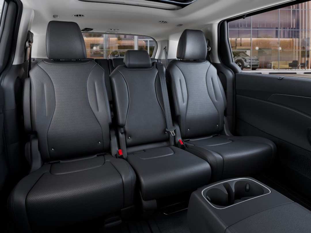 2026 Kia Carnival SX Prestige - Image 16