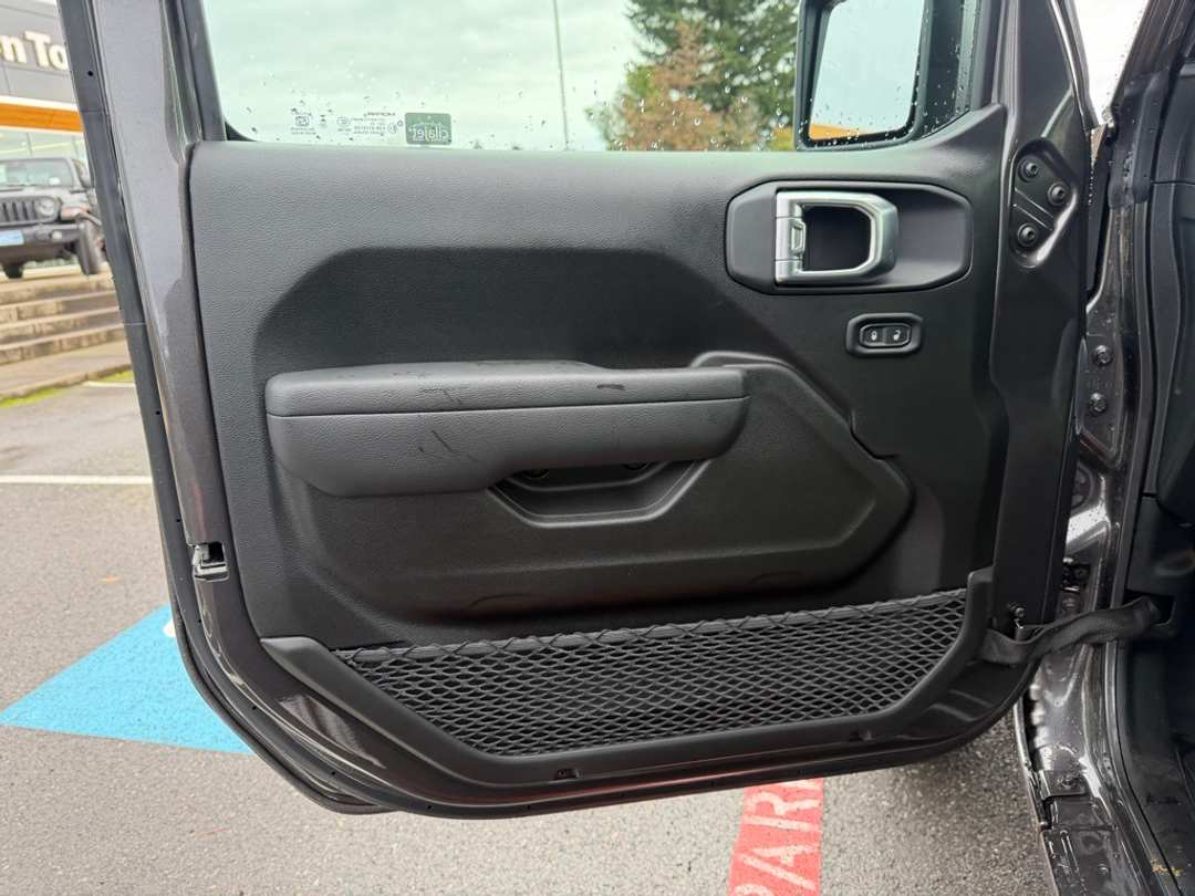 2026 Jeep Wrangler Sport - Image 12