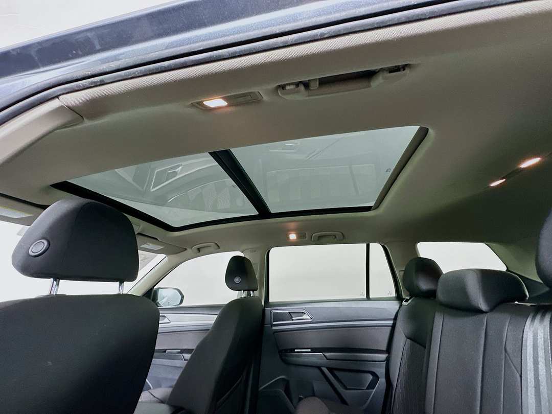 2018 Volkswagen Atlas Launch Edition - Image 33