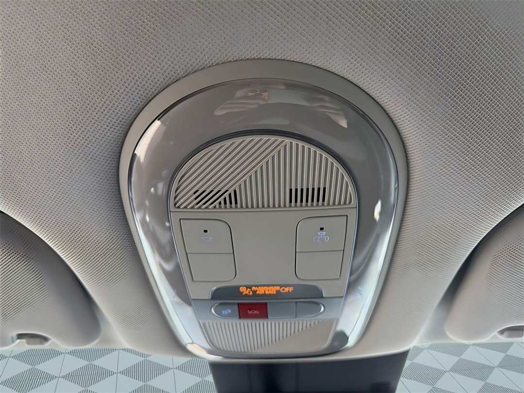 2026 Hyundai Ioniq 5 SE - Image 28