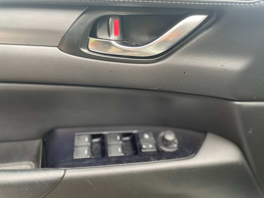 2020 MAZDA CX-5 Touring - Image 10