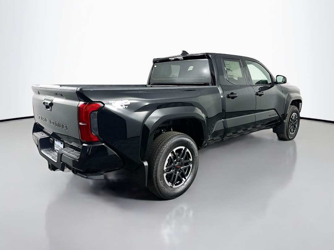 2025 Toyota Tacoma TRD Sport - Image 7