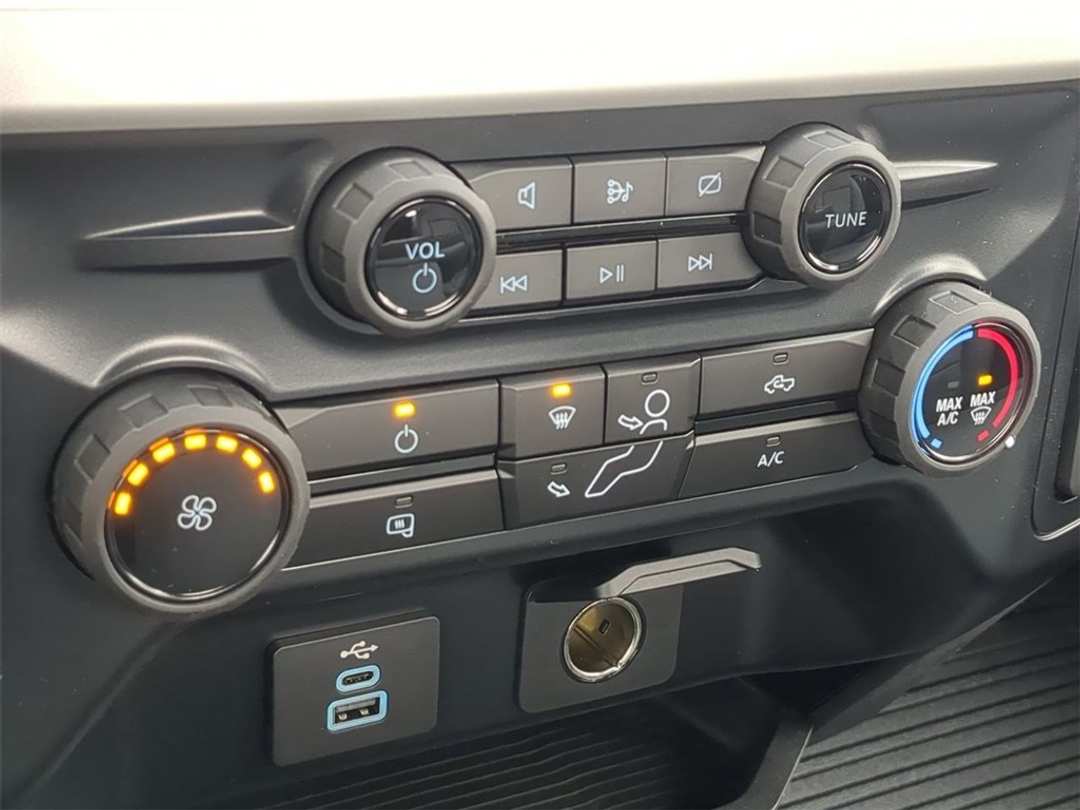 2024 Ford F-550Sd XL - Image 36