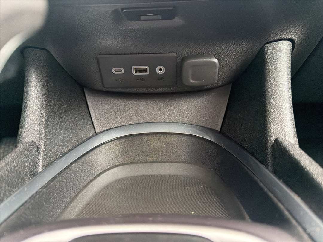 2019 Chevrolet Malibu LT - Image 33