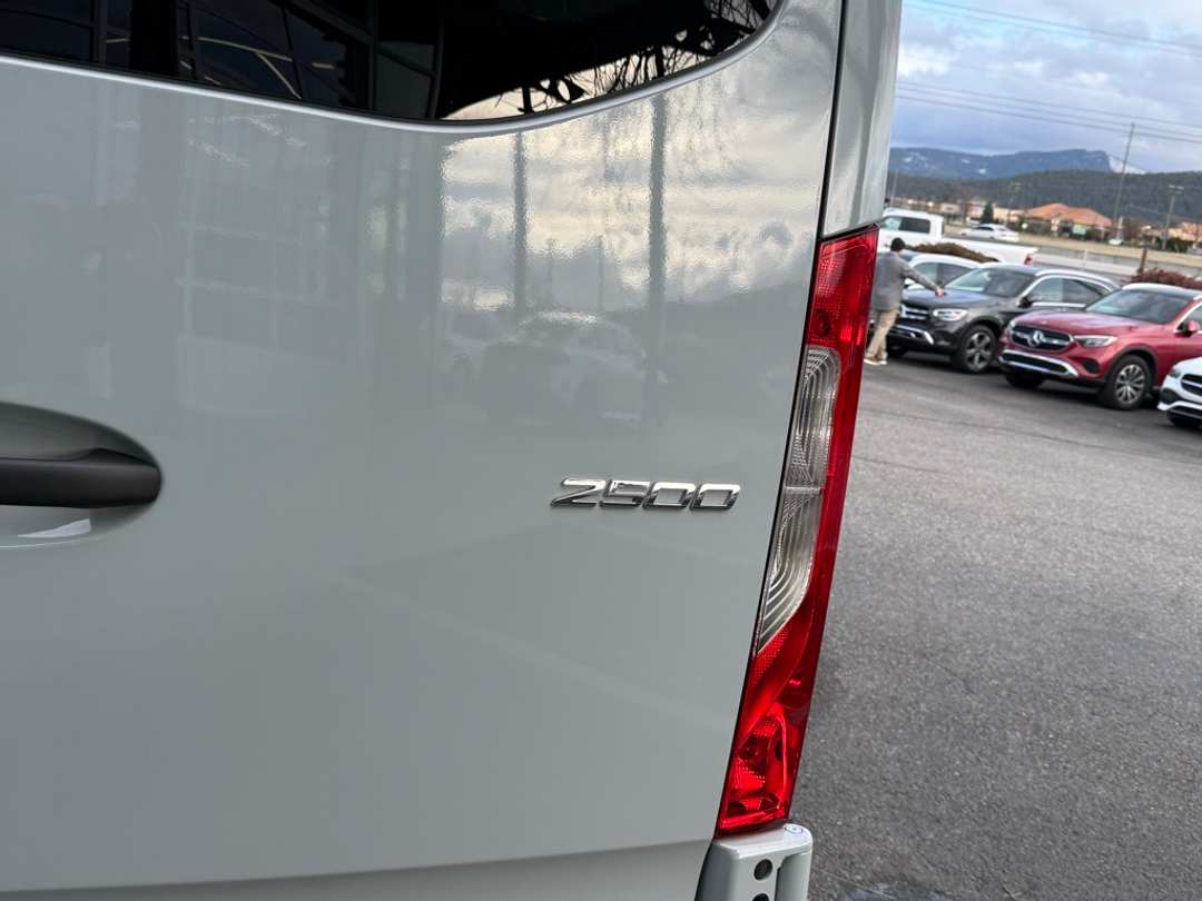 2025 Mercedes-Benz Sprinter 2500 Passenger 144 WB - Image 7