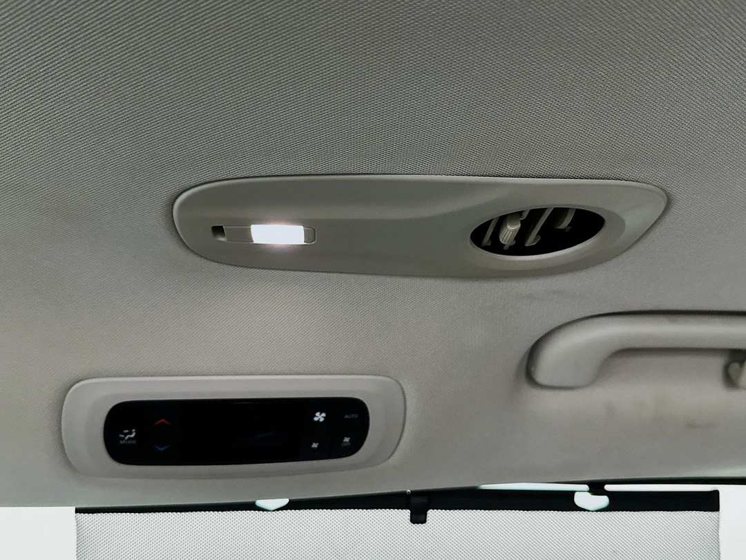 2019 Chrysler Pacifica Touring L - Image 24