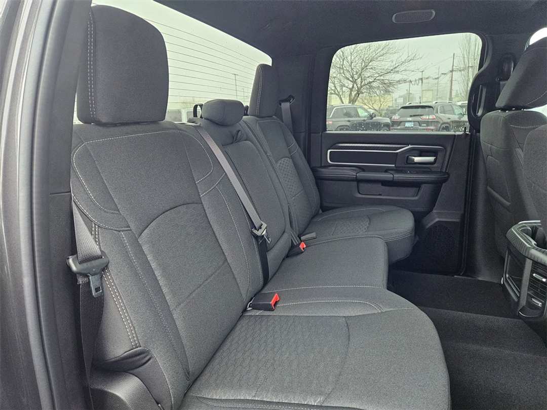 2026 Ram 2500 Big Horn - Image 34