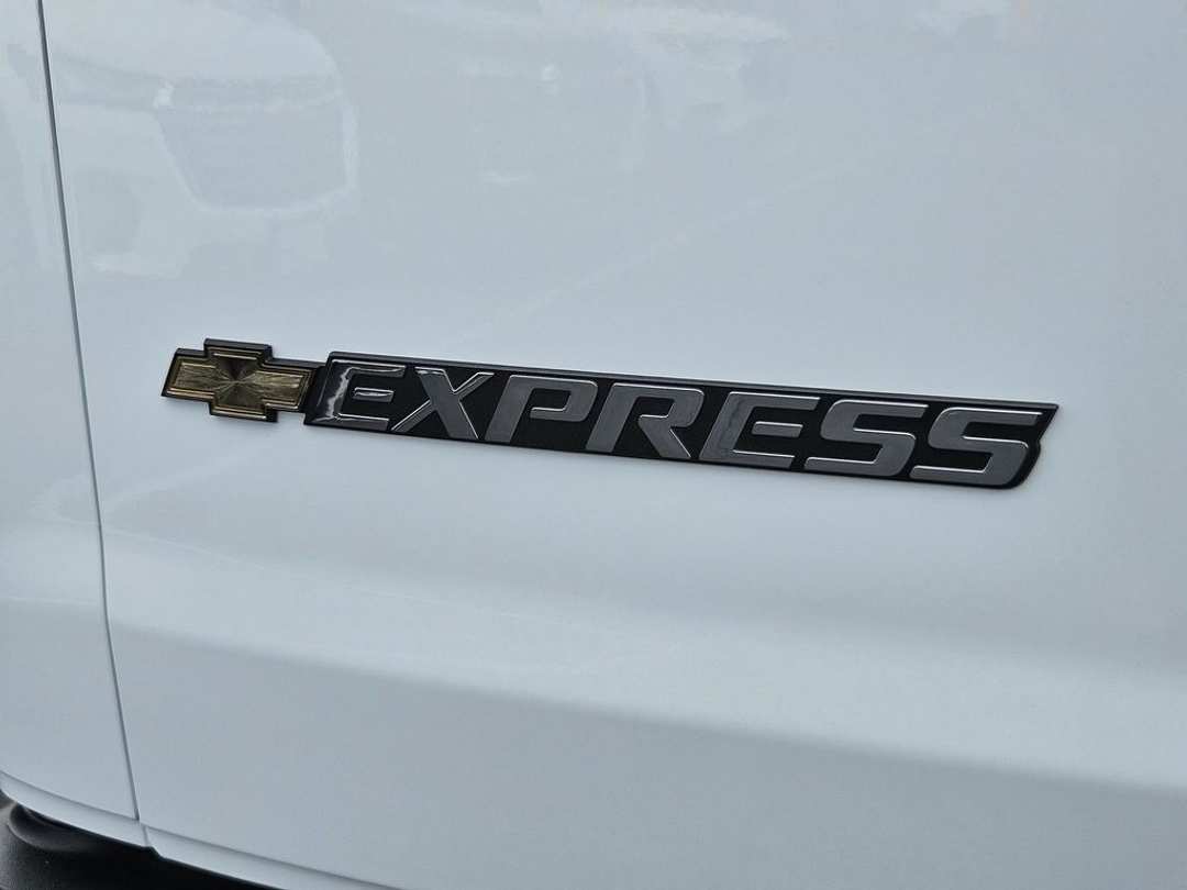 2025 Chevrolet Express 2500 Work - Image 29