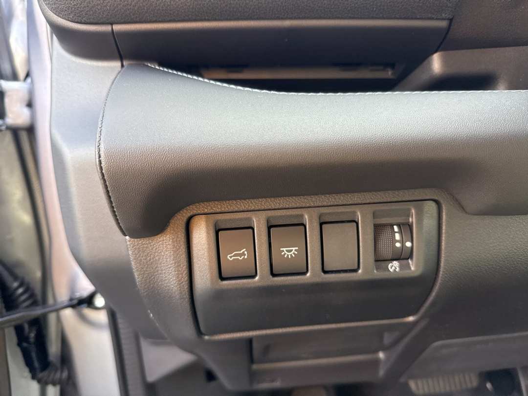 2026 Subaru Ascent Limited - Image 33