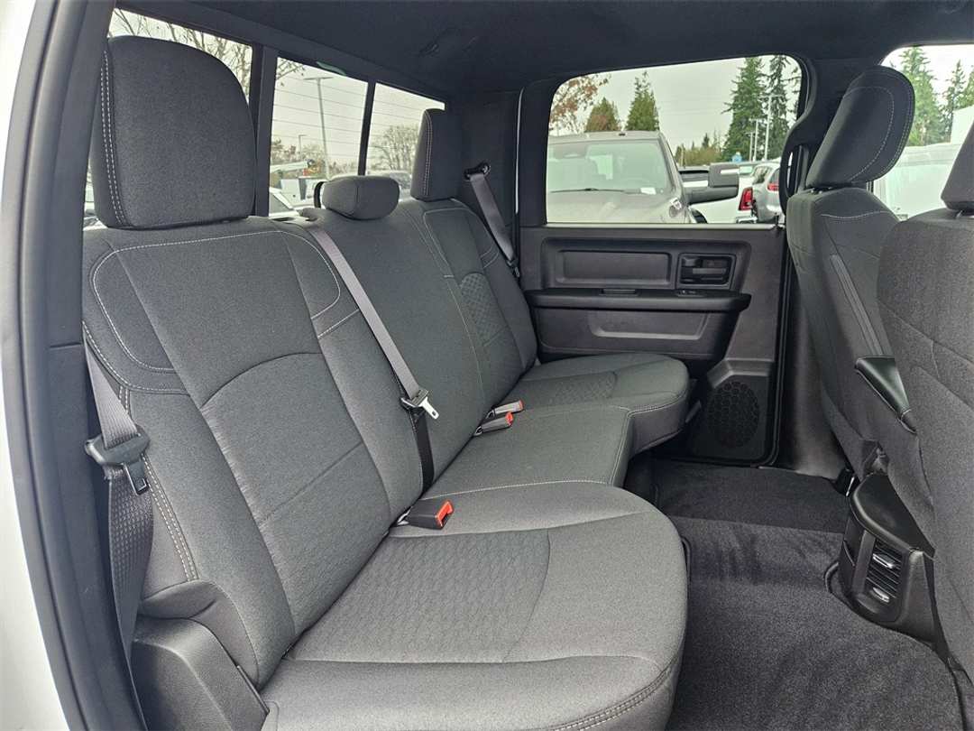 2026 Ram 2500 Tradesman - Image 32