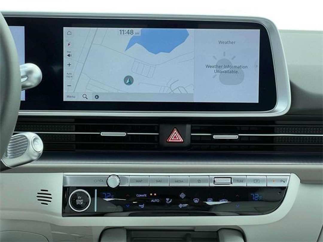 2025 Hyundai Ioniq 6 SEL - Image 19