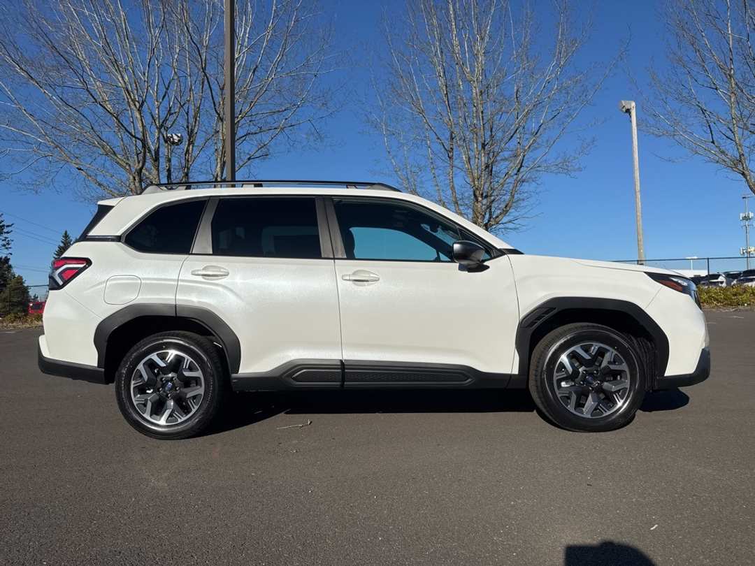 2026 Subaru Forester Premium - Image 8