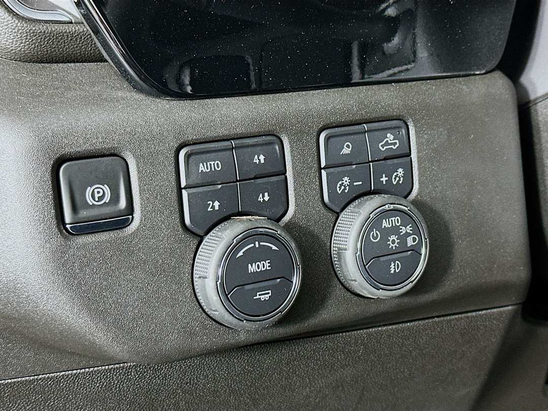 2025 Chevrolet Silverado 2500Hd LT - Image 11