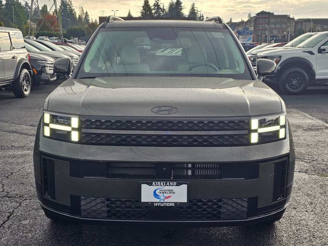 2026 Hyundai Santa Fe Calligraphy - Image 2