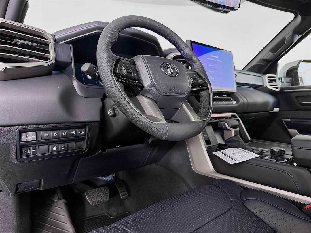 2026 Toyota Sequoia Platinum - Image 9