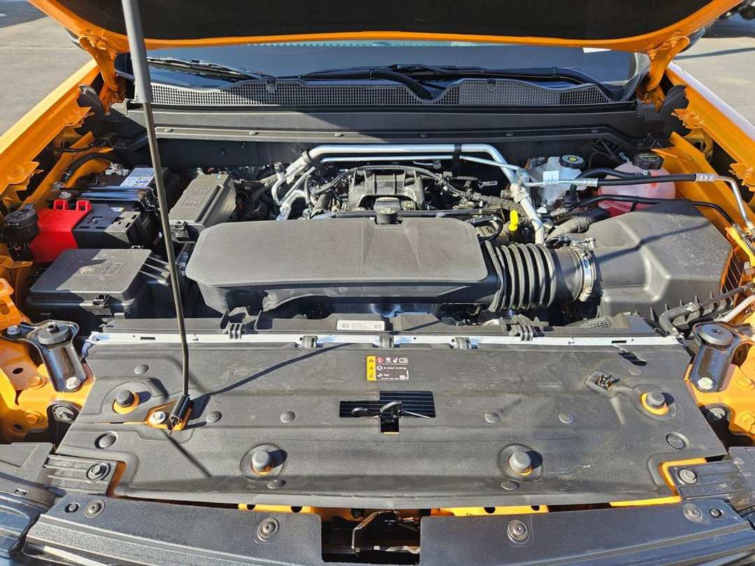 2026 Chevrolet Colorado Z71 - Image 39