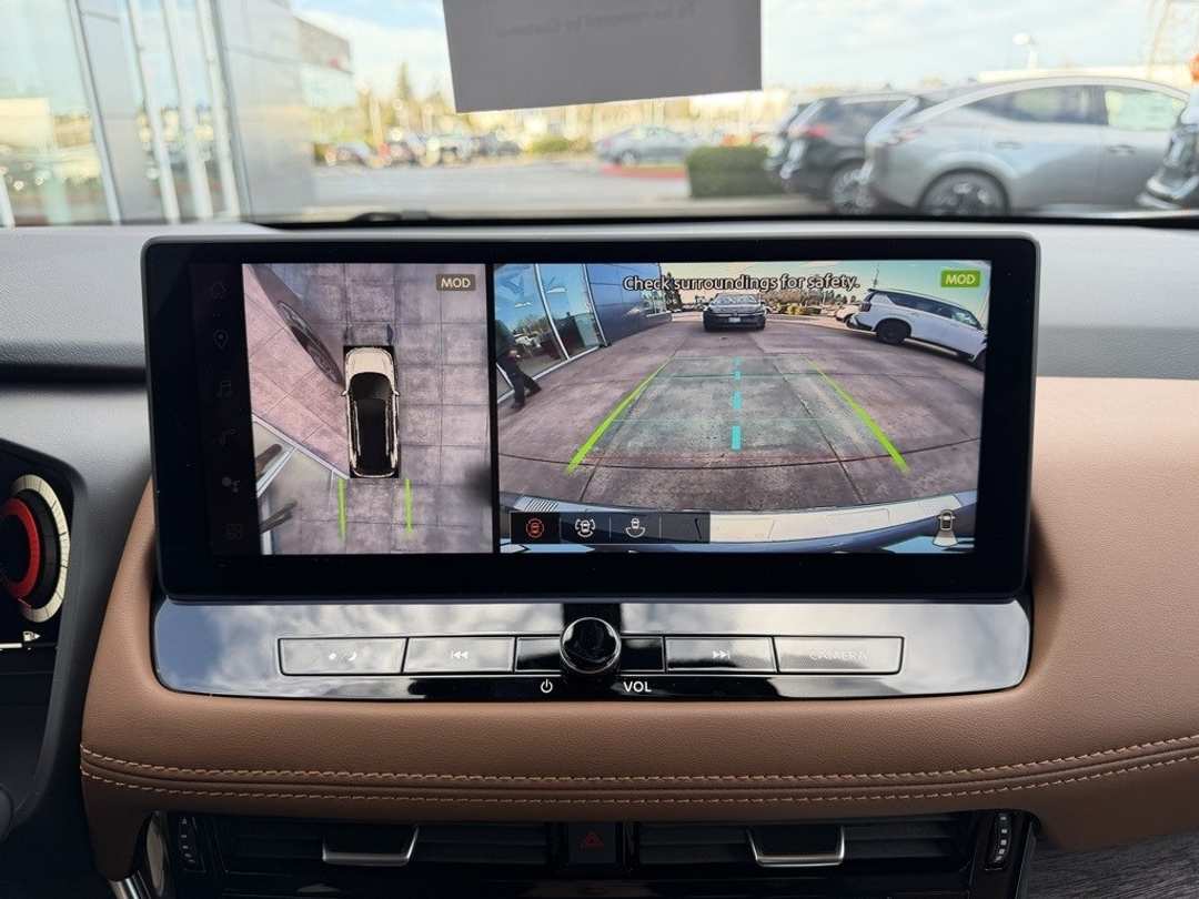 2026 Nissan Rogue Platinum - Image 22