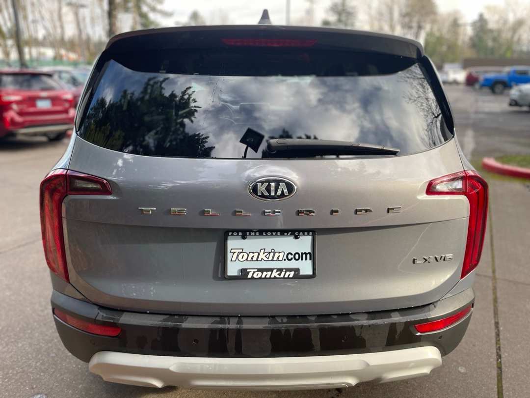 2021 Kia Telluride LX - Image 5