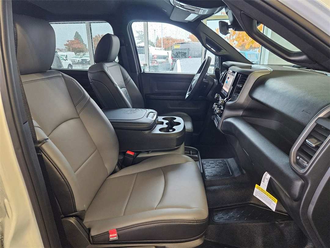 2026 Ram 5500Hd Tradesman - Image 34