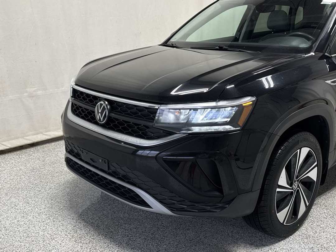 2024 Volkswagen Taos Comfortline - Image 3