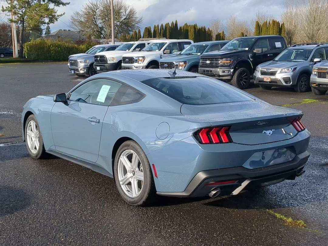 2026 Ford Mustang EcoBoost - Image 3