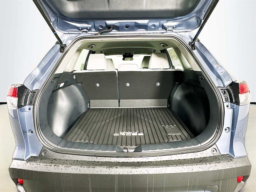 2026 Toyota Corolla Cross L - Image 25