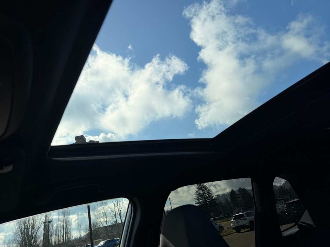 2026 Subaru Forester Premium - Image 39